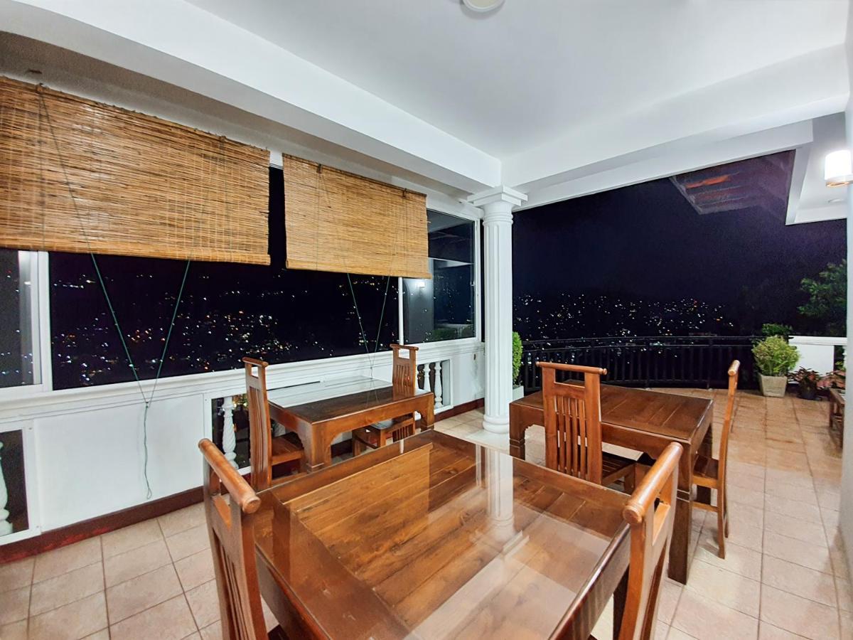 The Skydeck แคนดี้ ภายนอก รูปภาพ
