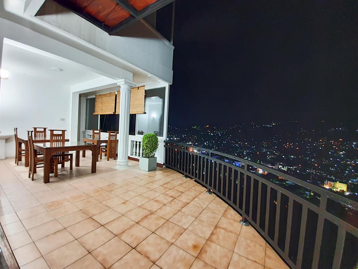 The Skydeck แคนดี้ ภายนอก รูปภาพ