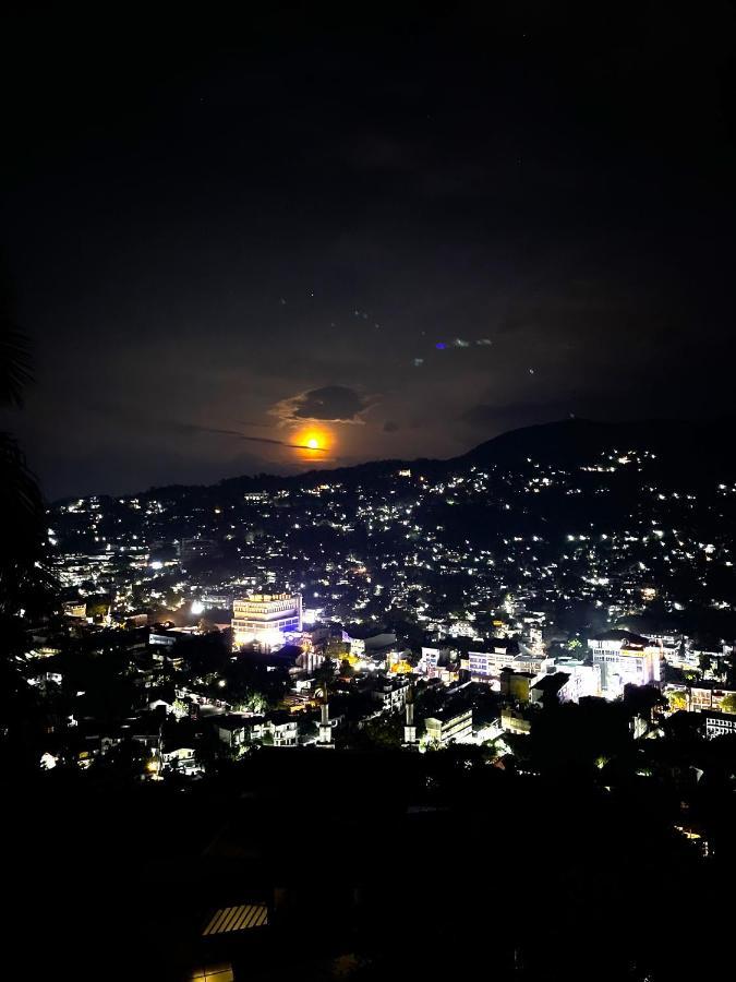 The Skydeck แคนดี้ ภายนอก รูปภาพ